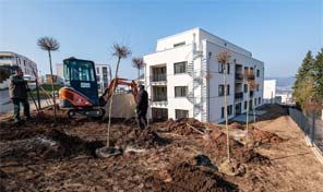 arbeiten an den aussenanlagen in trier-feyen